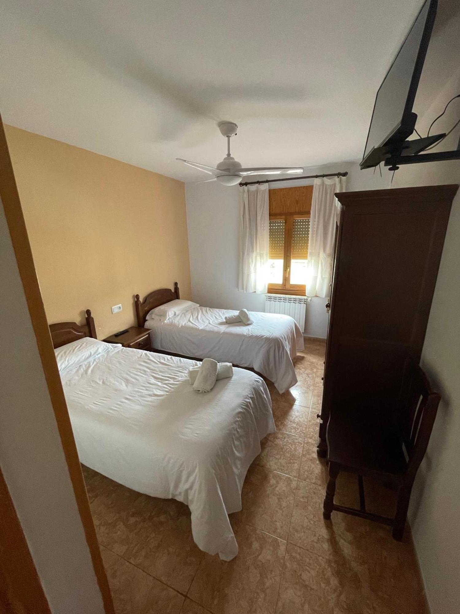 Hostal La Rurala Estopanya Estopinan del Castillo エクステリア 写真